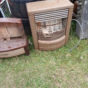 Vintage Brown Heater